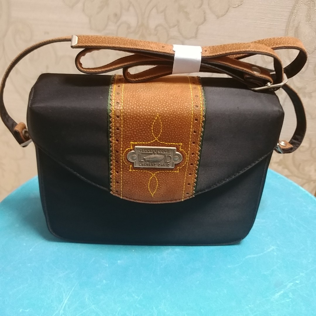 Laurent david bag store