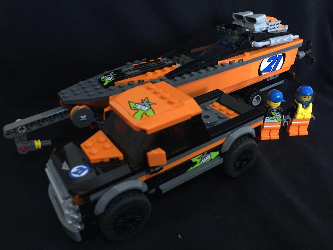lego powerboat