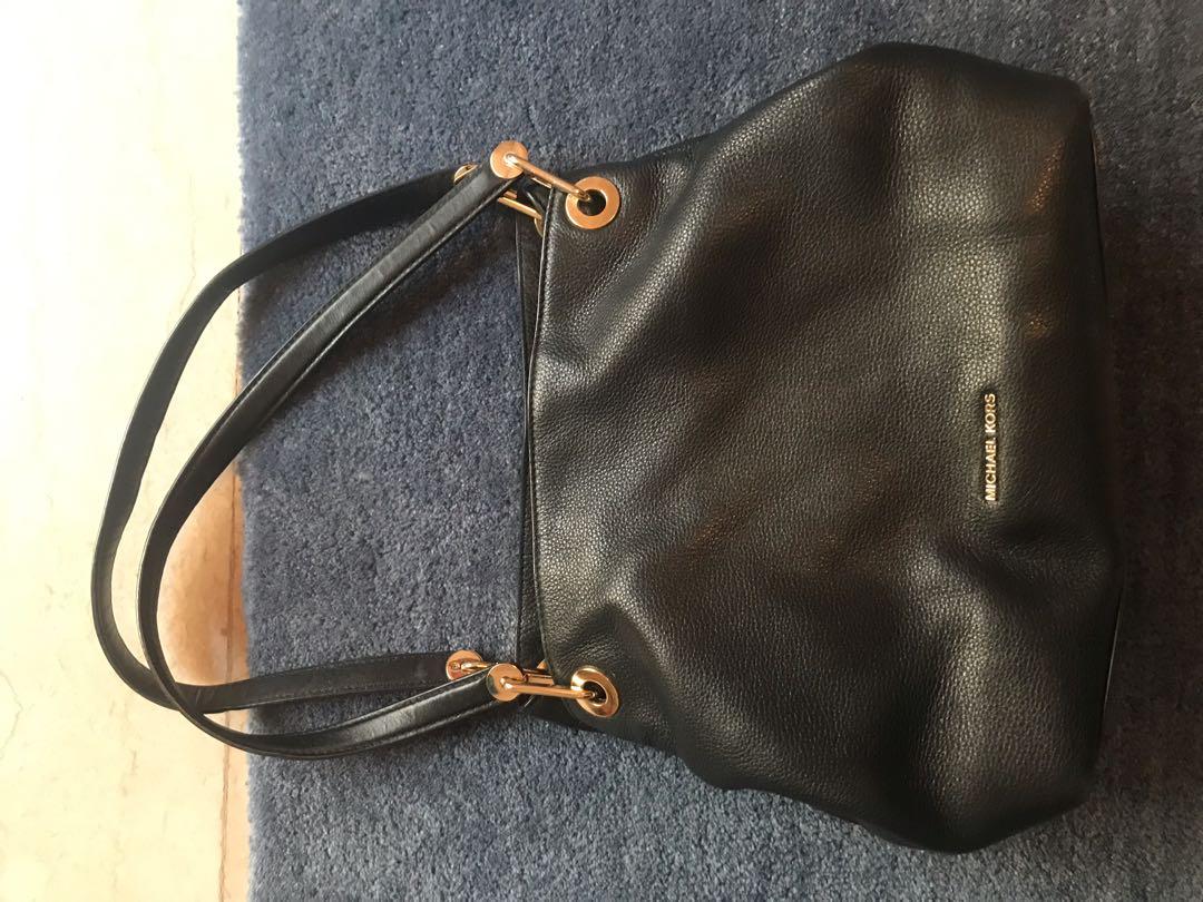 Raven shoulder bag best sale