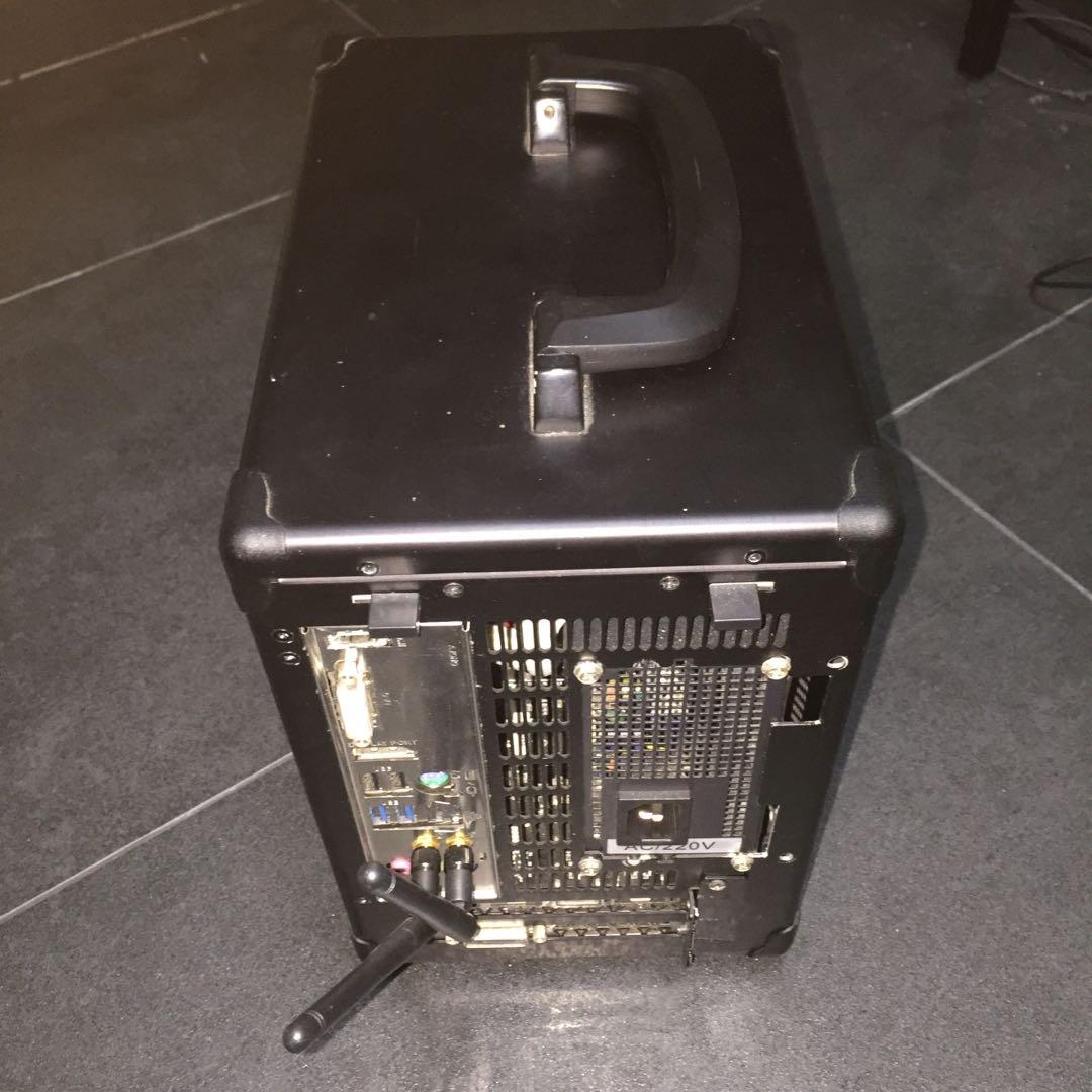 Mini ITX Briefcase 8th Gen GTX1060 6GB Liquid Cooling Gaming PC Fullset