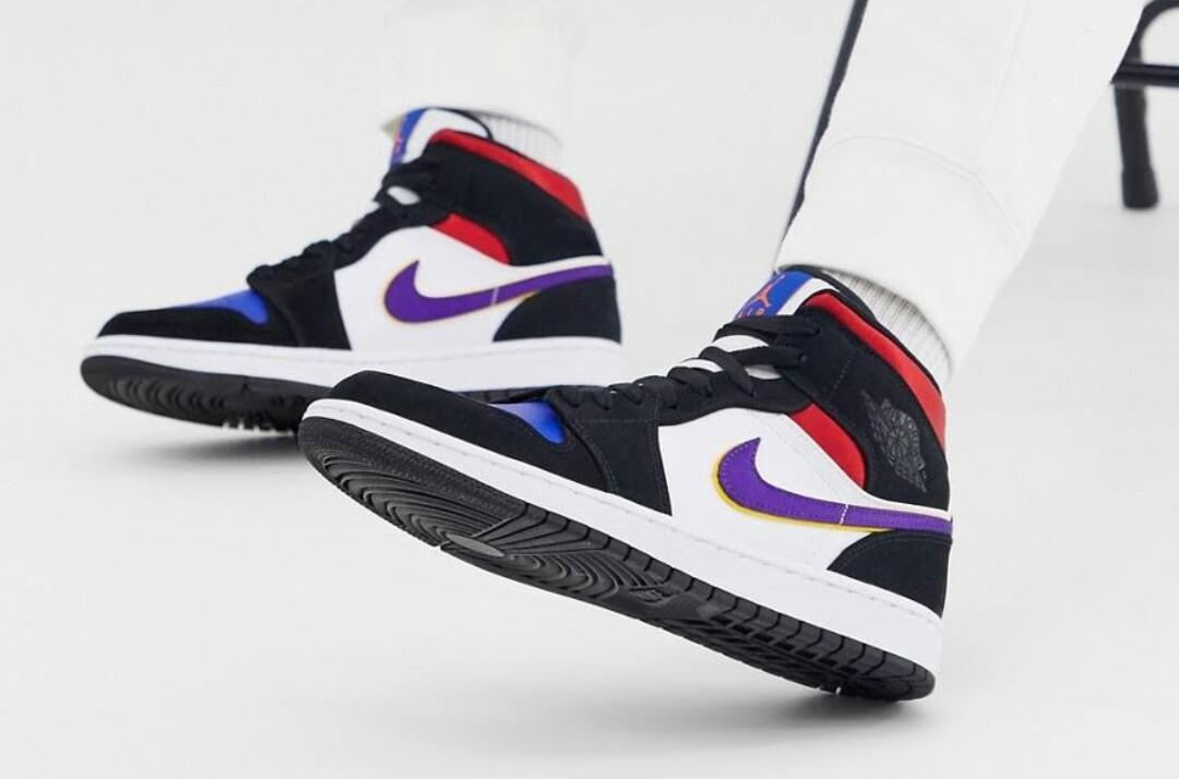 nike air jordan 1 mid lakers