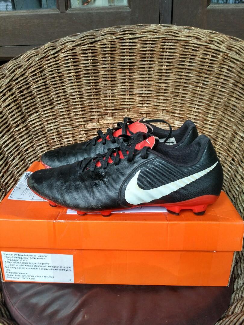 nike tiempo legend 43