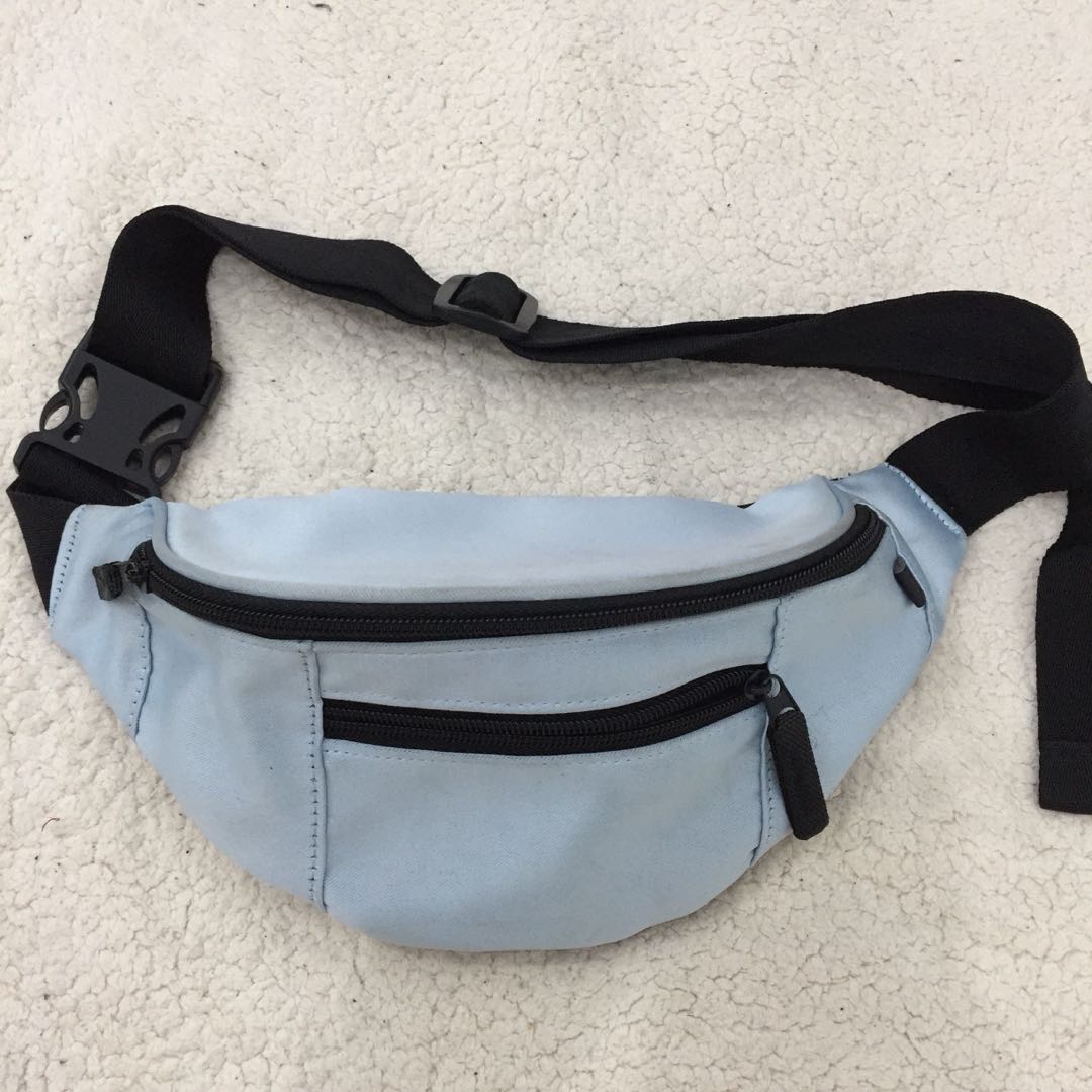 Penshoppe fanny pack, Women's Fashion 