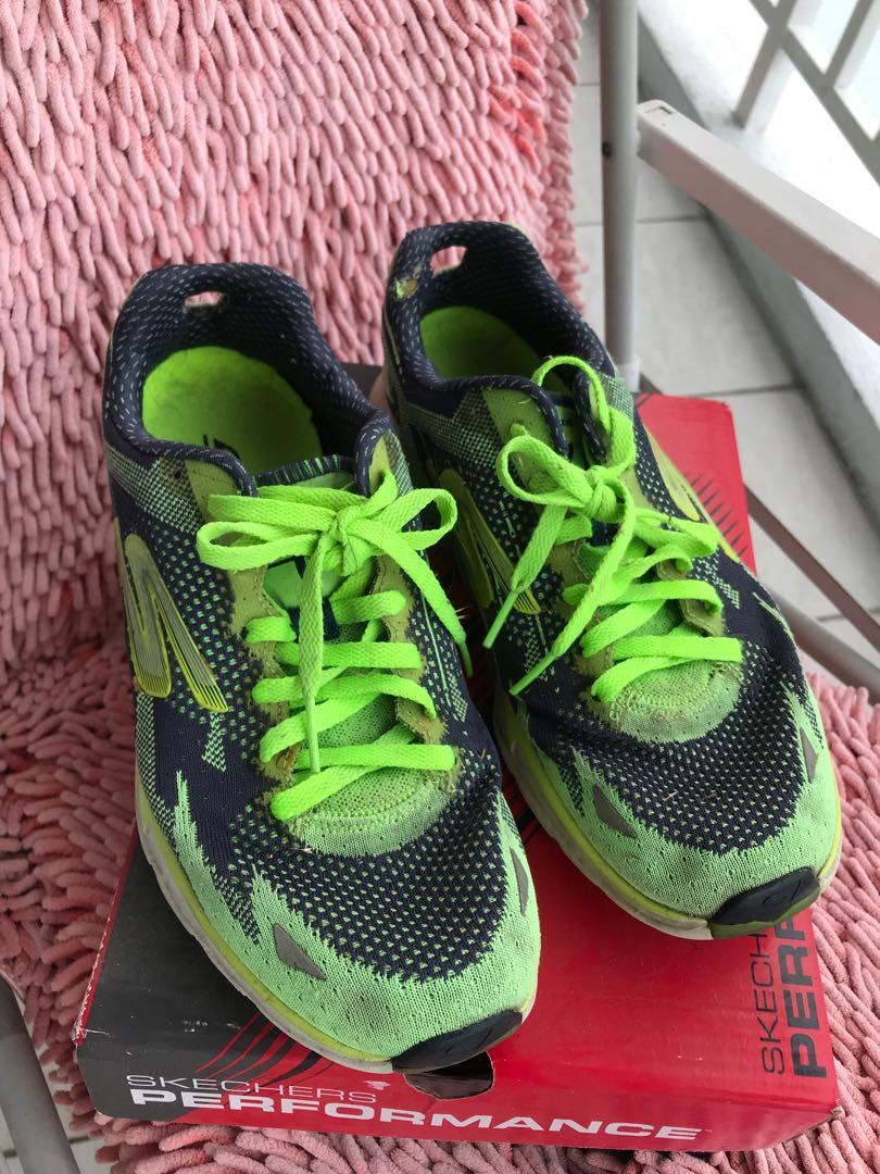 Skechers go run online 4 mens green