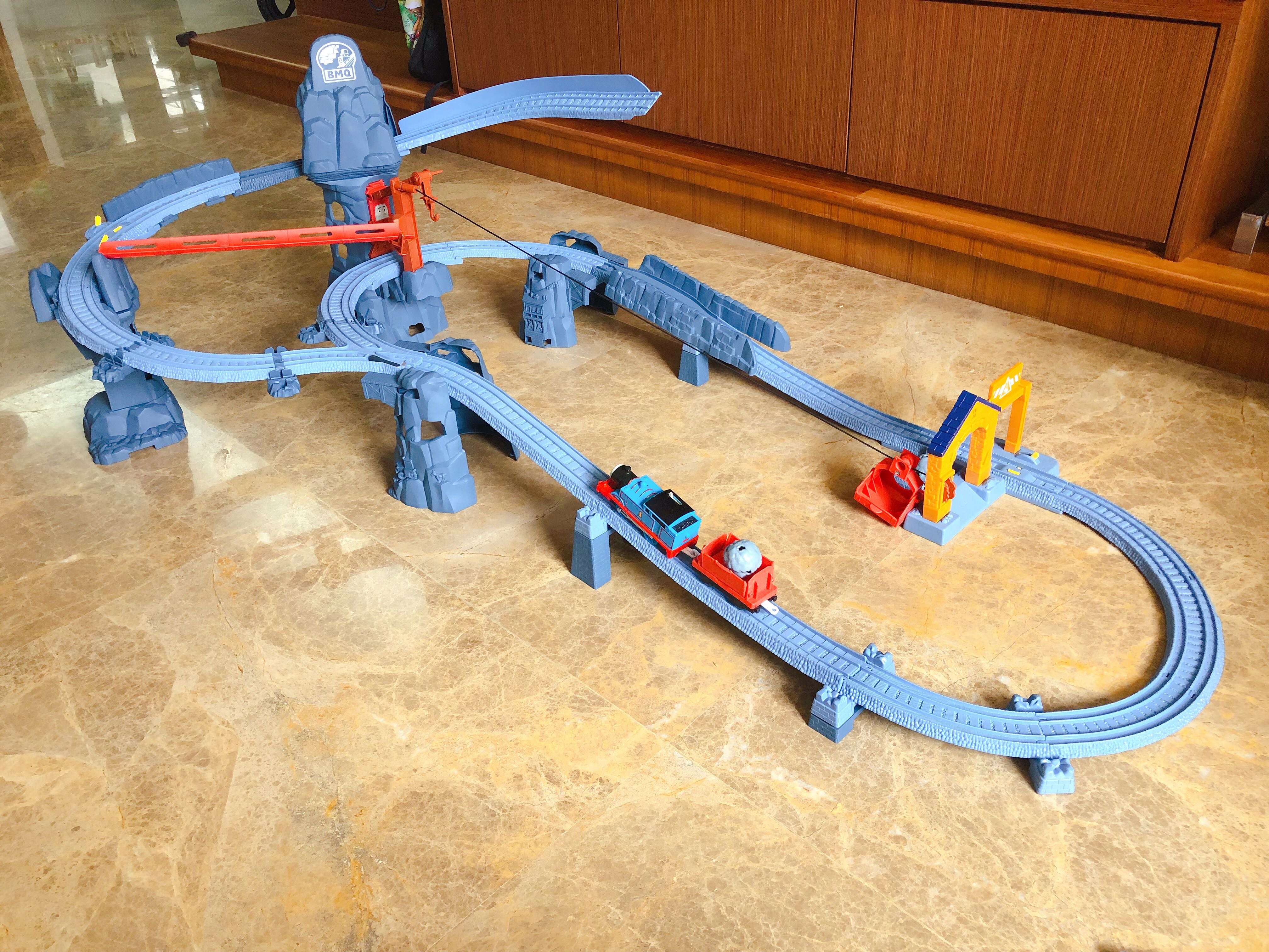 thomas and train track