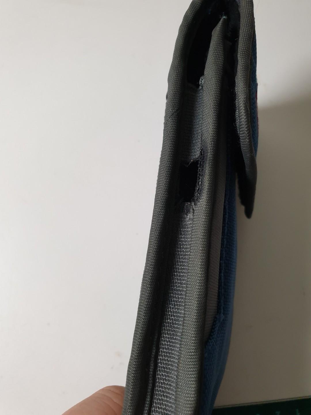 Timbuk2 phone pouch deals