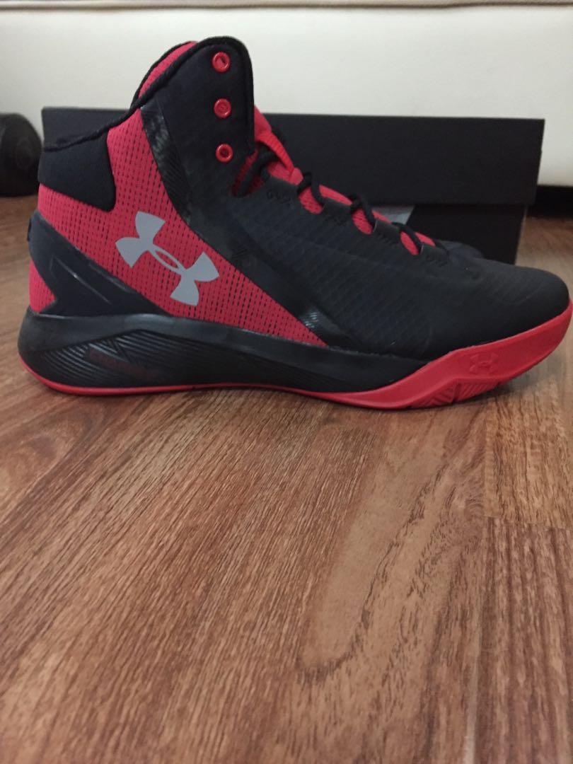 under armour charged basketball shoes