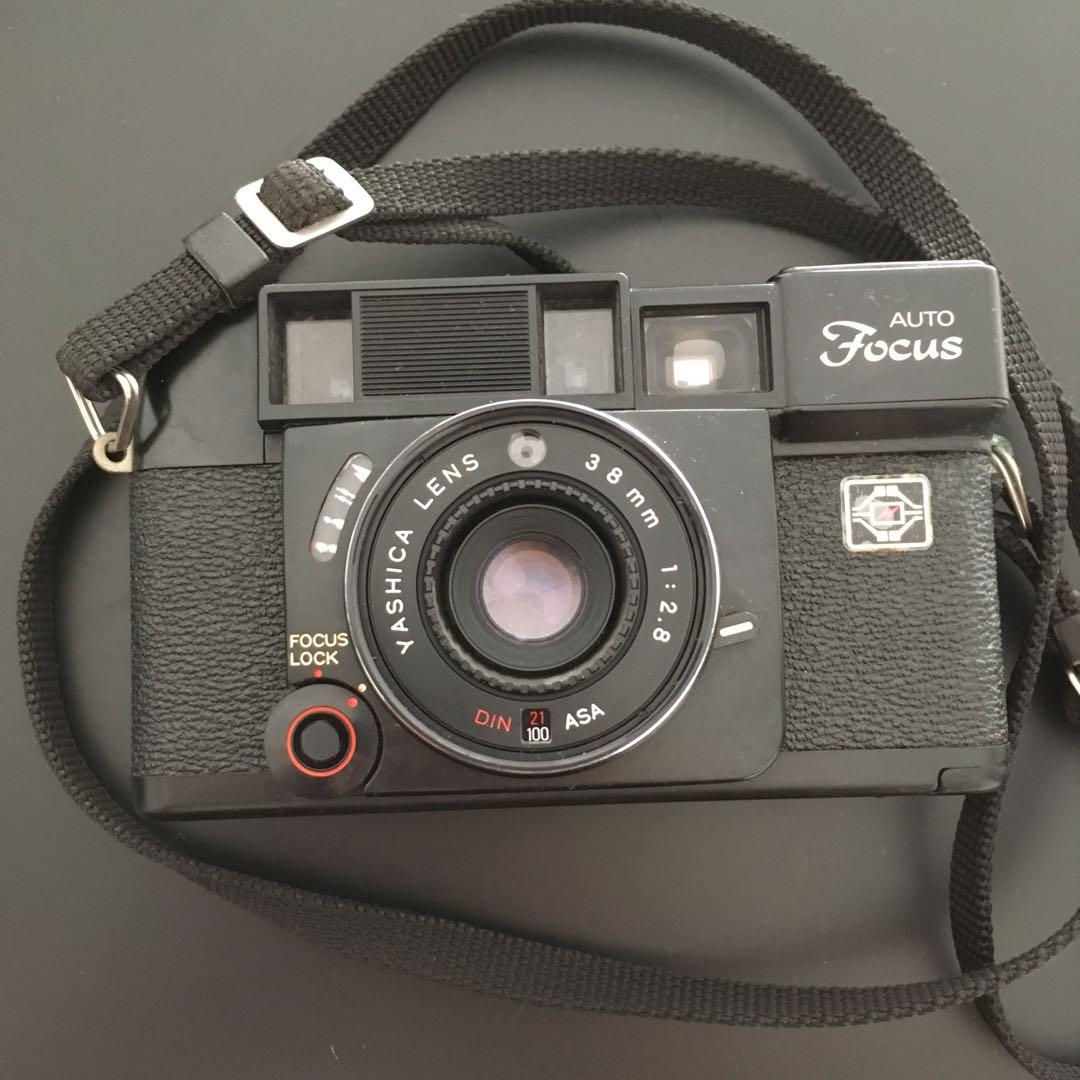 Vintage Yashica 35mm autofocus camera 38mm 2.8 ...
