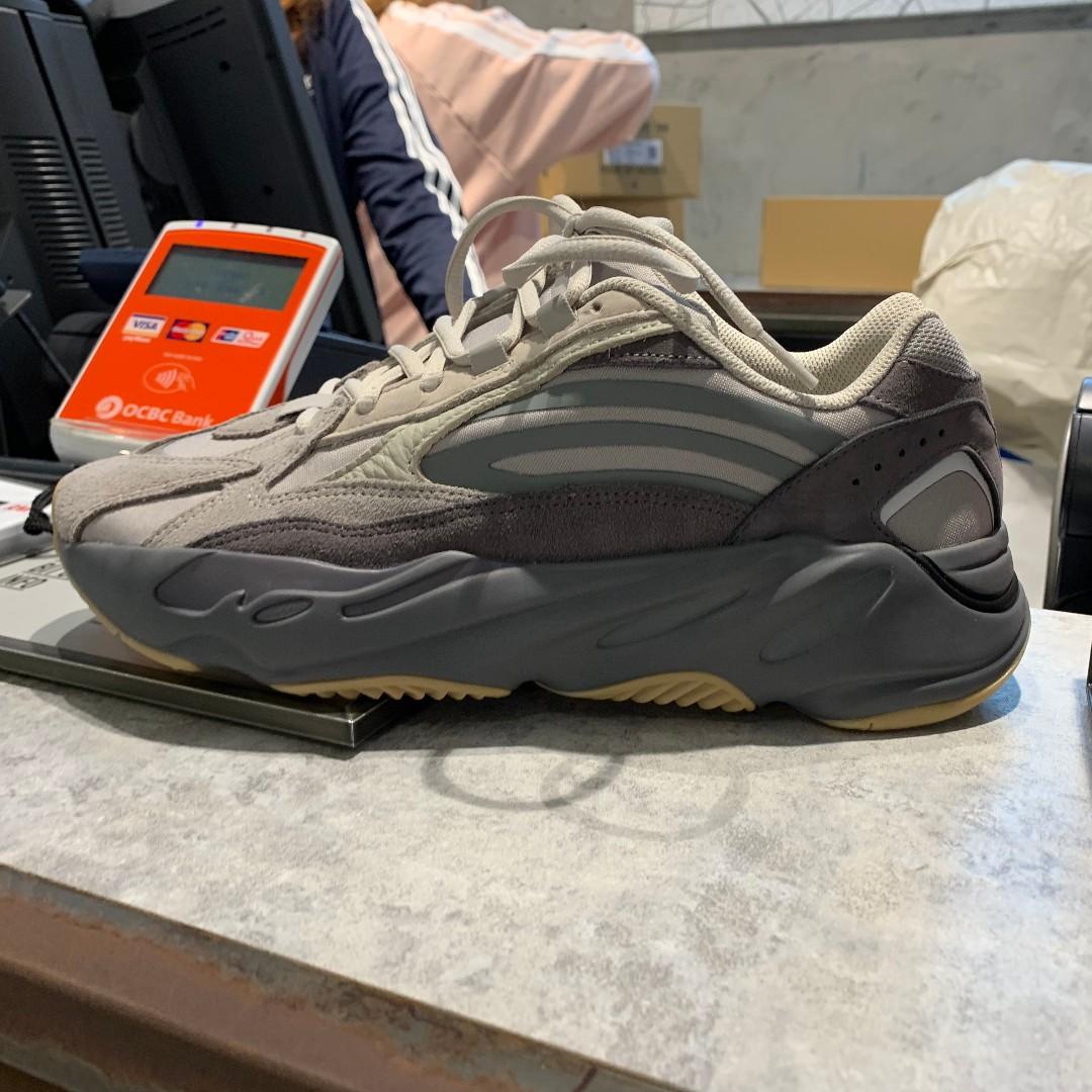 yeezy boost 700 v2 tephra price