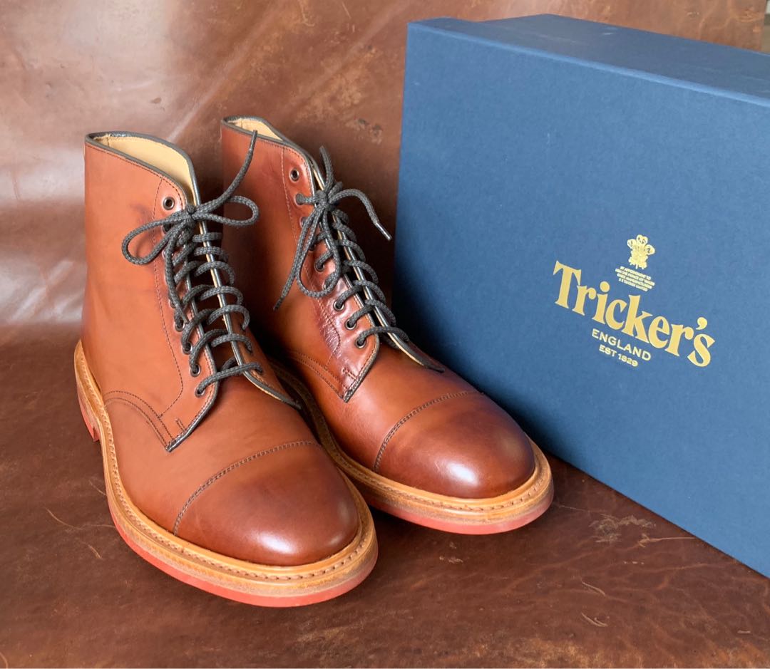 Tricker's axton top
