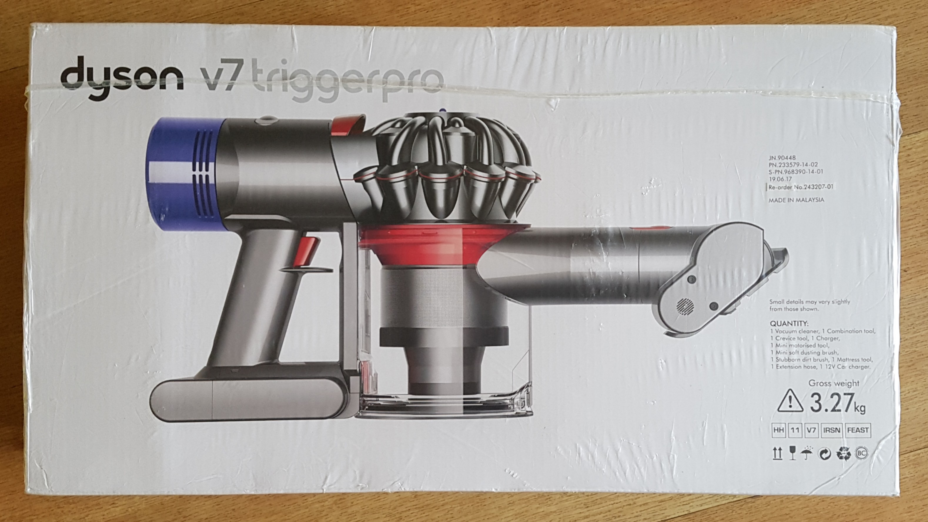 Dyson v7 Trigger Pro Handheld Cordfree Vacuum Cleaner MRTYishun