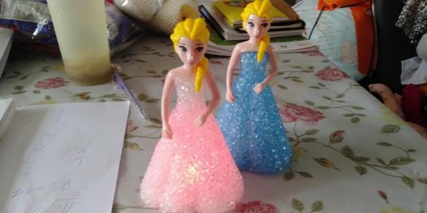 elsa frozen light up doll
