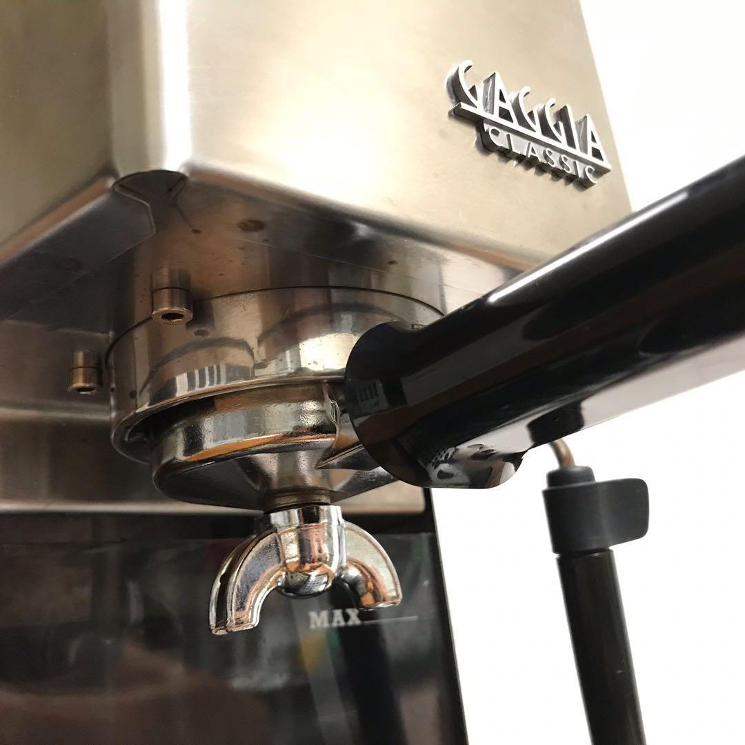 Gaggia Classic & MDF Grinder, TV & Home Appliances, Kitchen Appliances, Coffee Machines & Makers