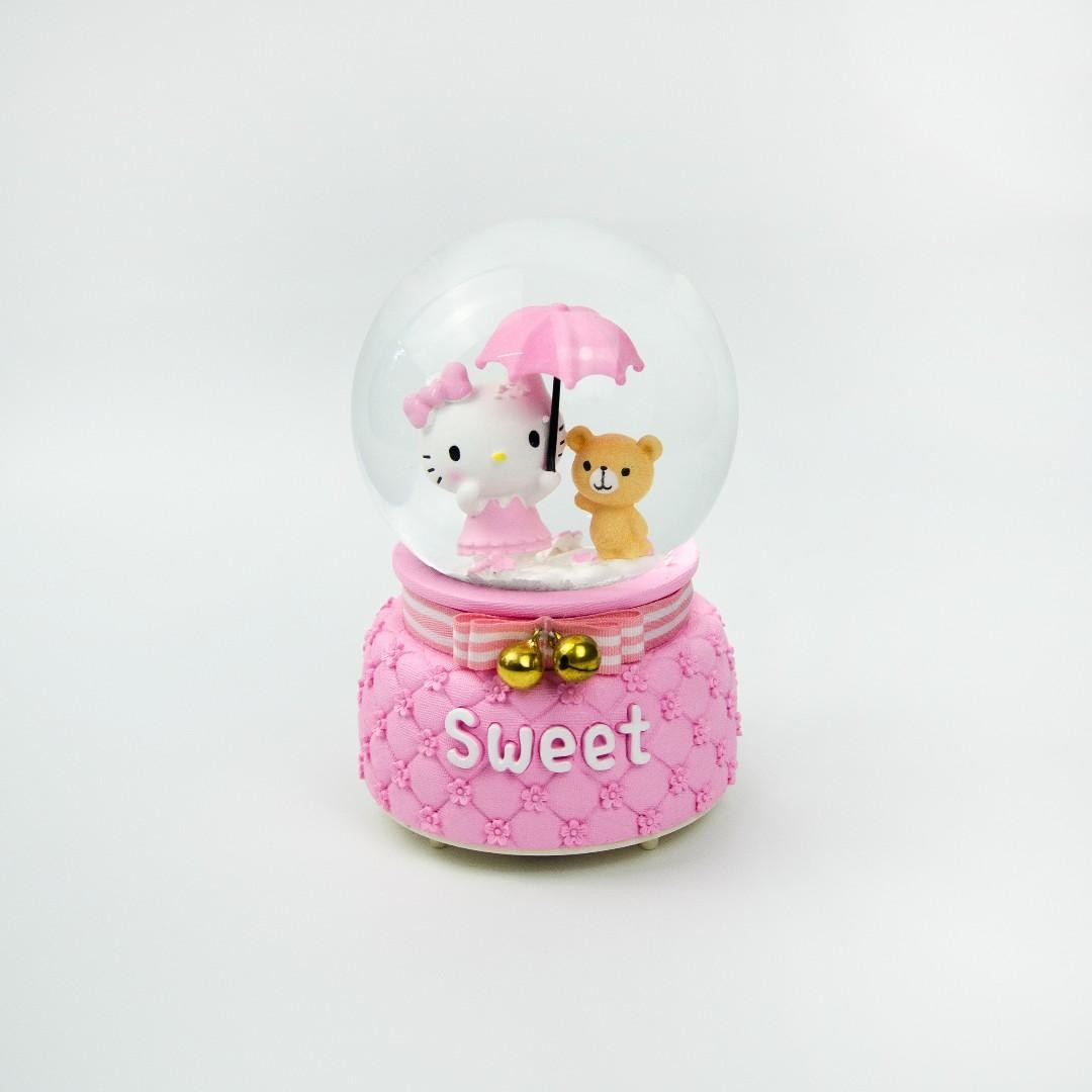 Hello Kitty Snow Globe, Hobbies & Toys, Stationery & Craft, Stationery