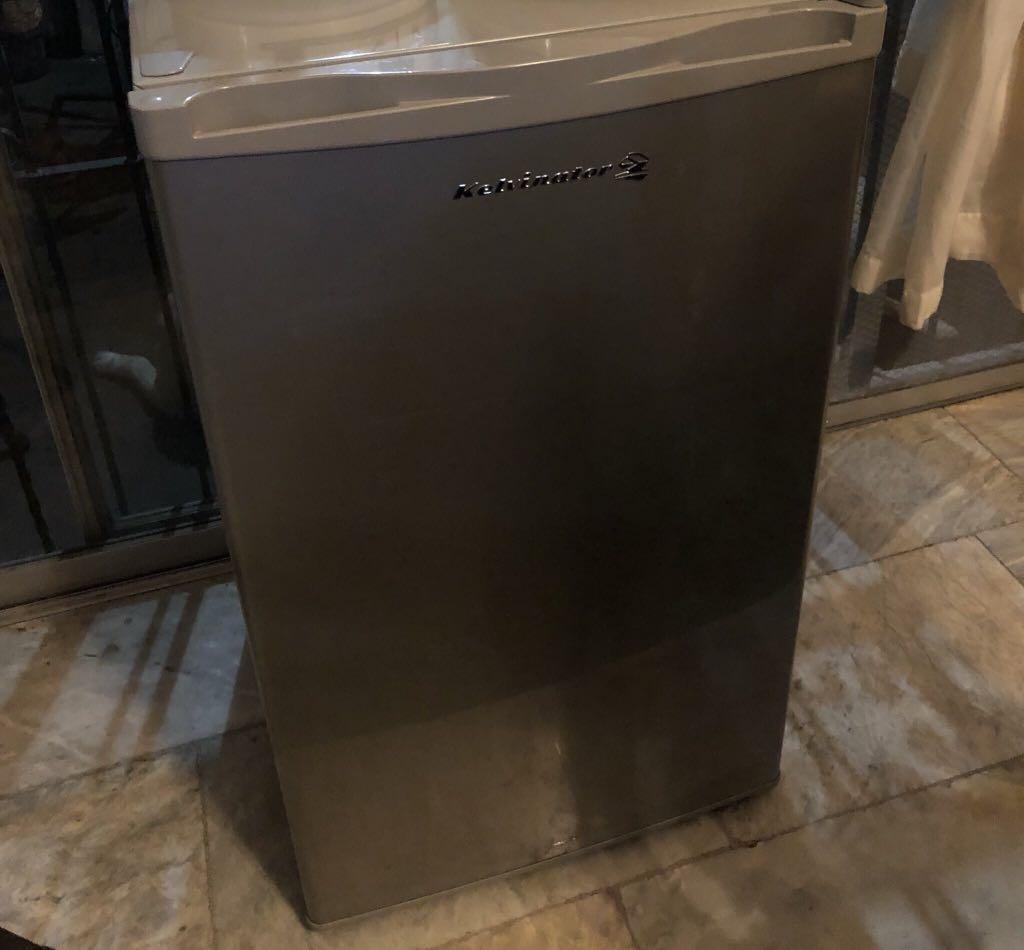 Kelvinator personal deals ref wattage