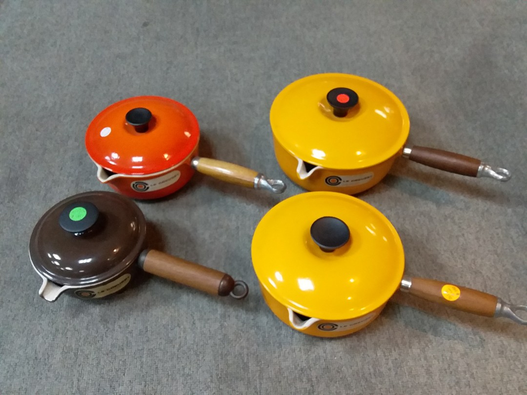 Le Creuset saucepans w/wooden handles from 1420cm, Everything Else on