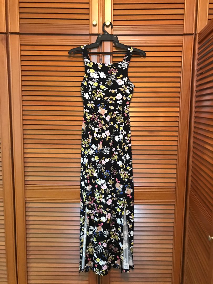MISS SELFRIDGE PETITE Floral maxi dress Women s Fashion Dresses