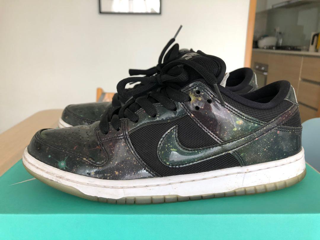 Nike dunk galaxy shop