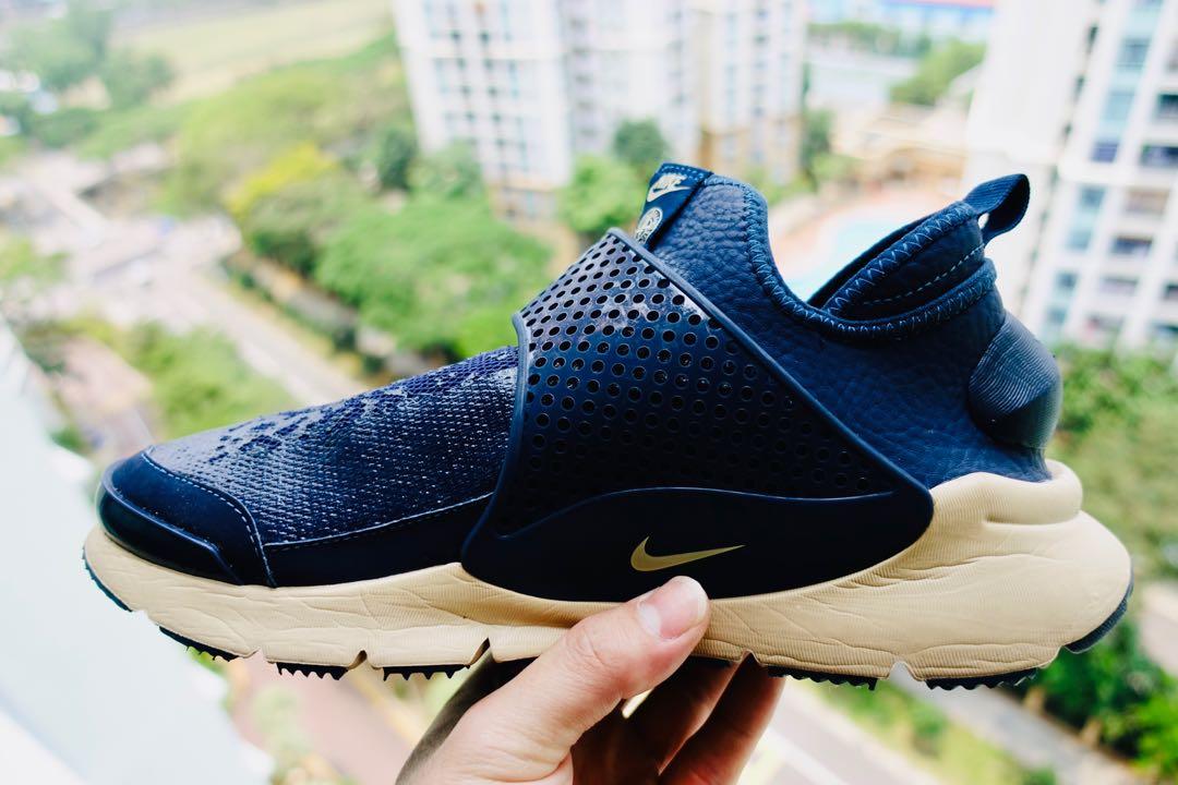 Nike sock dart cheap mid stone island obsidian