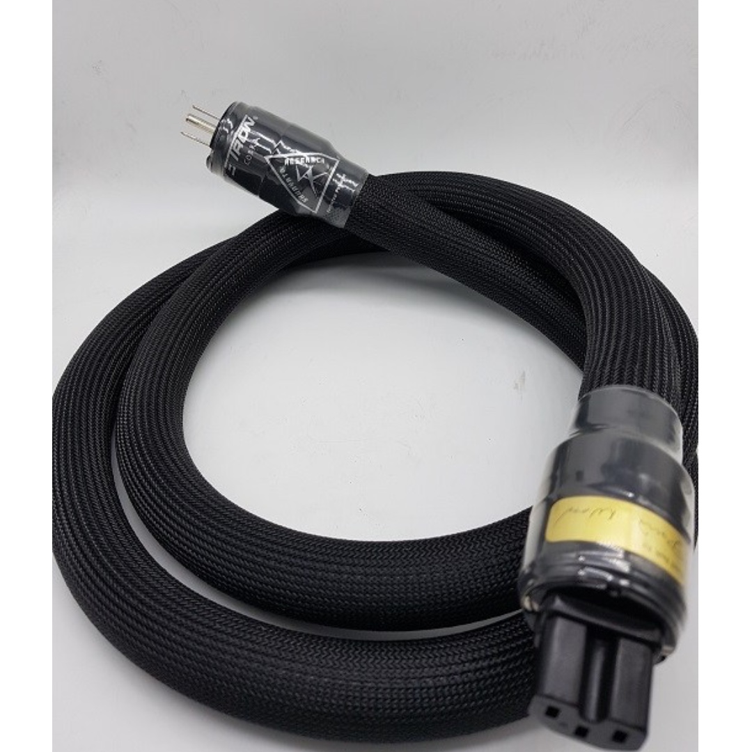 Shunyata Research Zitron Cobra Power Cord 1.75m, Audio, Other Audio Equipment on Carousell