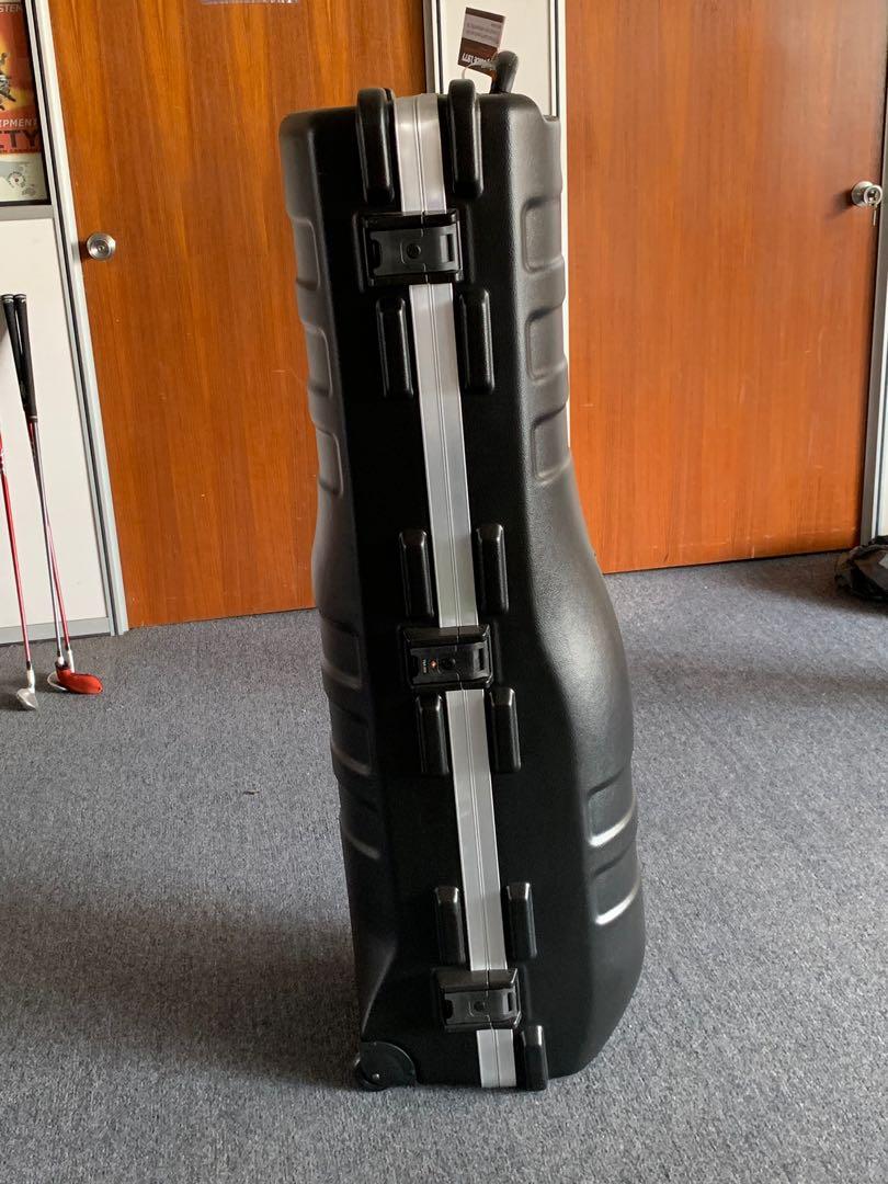 SKB Hard Cover 48inch Golf bag Travel case, Sports Equipment, Bicycles