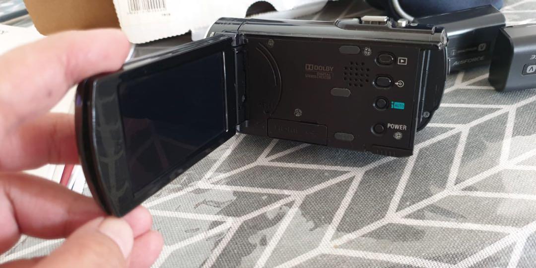 Sony Handycam HDR CX150e, Photography, Video Cameras on Carousell