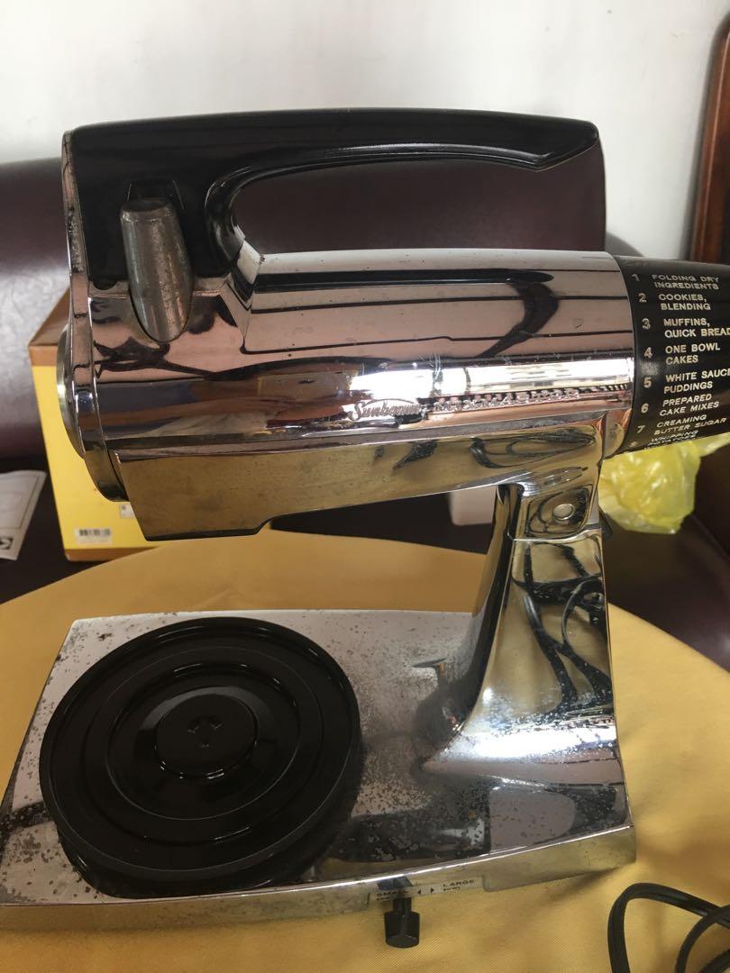 VINTAGE SUNBEAM MIXMASTER 12 SPEED STAND MIXER, TV & Home Appliances