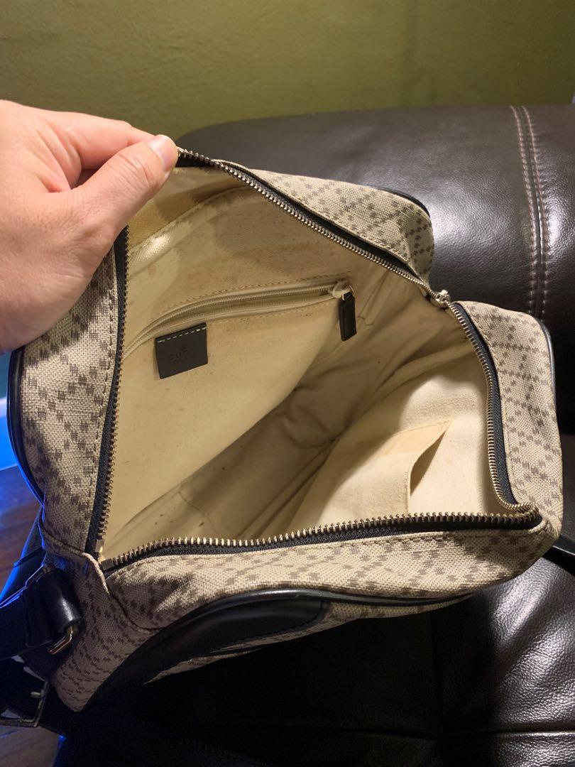 Authentic Gucci Leather Bag (Category: Luxury Bags & Wallets) located in Pasig City. Submitted by mandatu (Listing ID 250782232, Image 2). Description: Authentic Gucci Bought abroad Mint with no damage or scratches Hardly used RFS: decluttering.