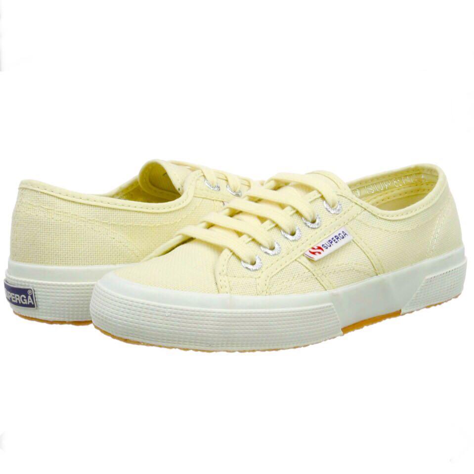 superga gold 39