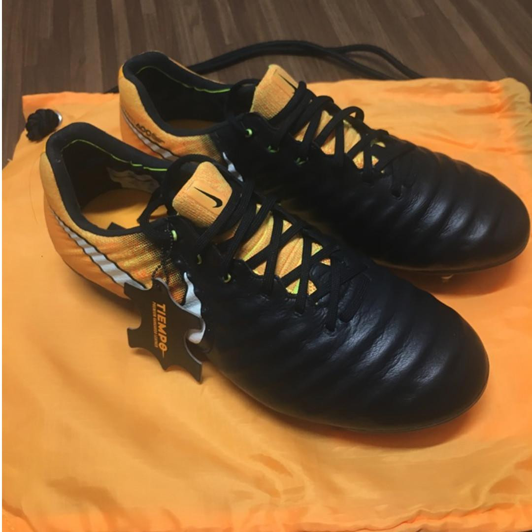 new nike tiempo legend