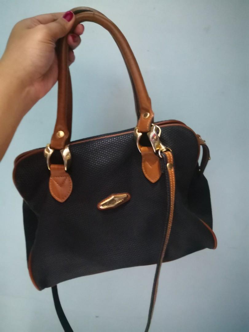 Capezio bags store price