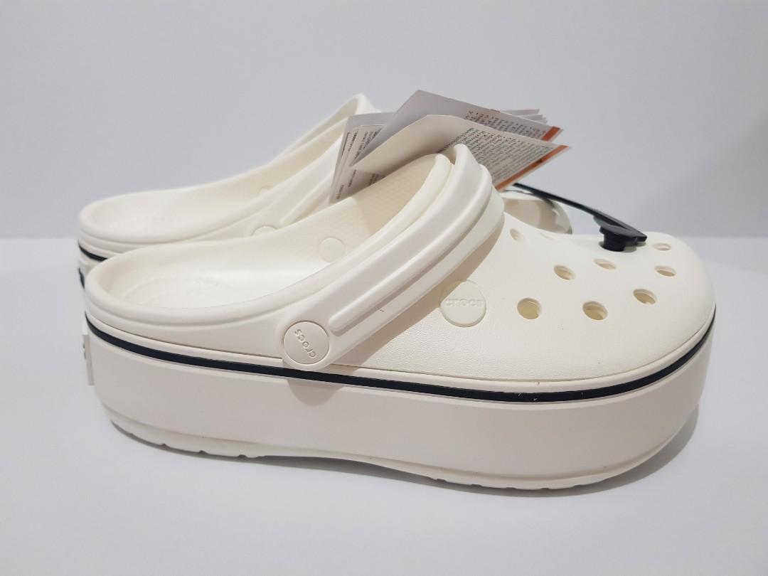 Crocs platform - all white, Women's Fashion, Footwear, Sandals on Carousell