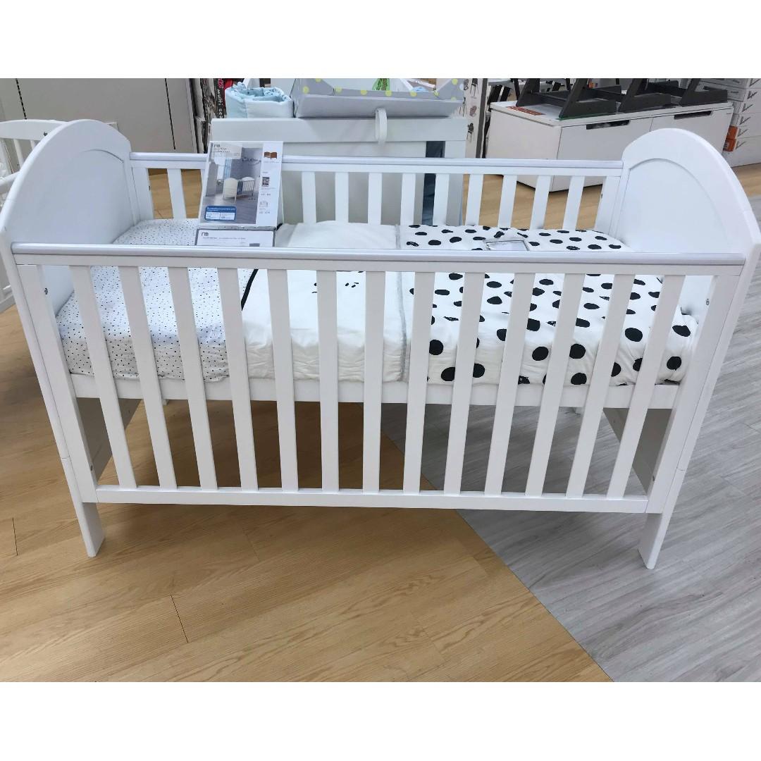 bordeaux cot bed