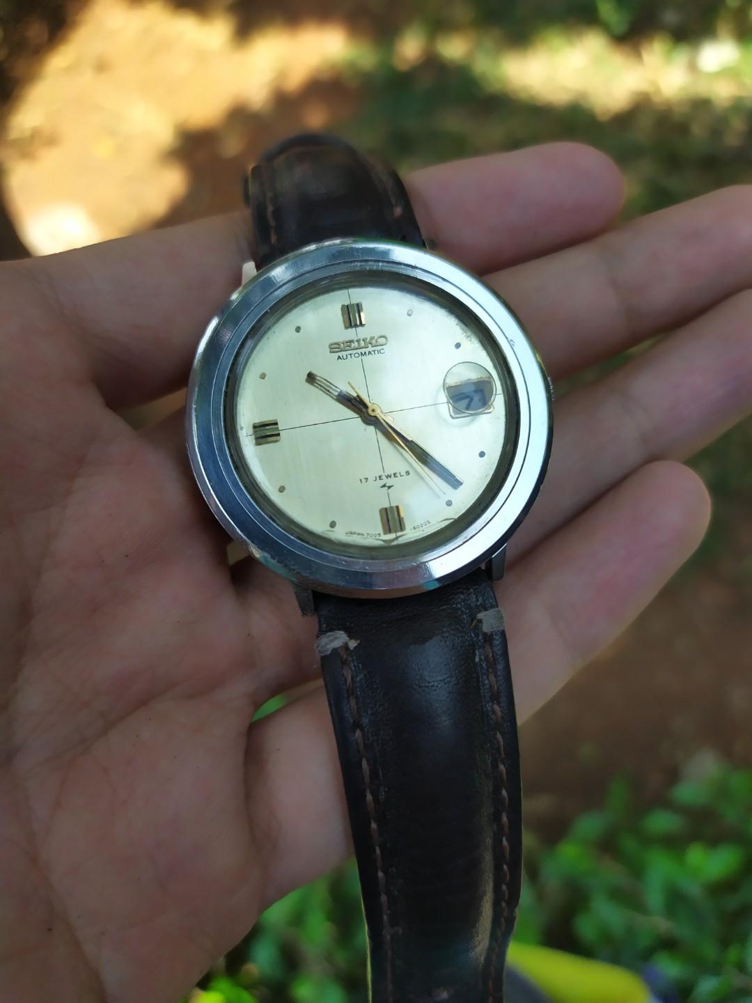 Jam Seiko 7005 6020 automatic original vintage rare, Fesyen Pria, Jam  Tangan di Carousell
