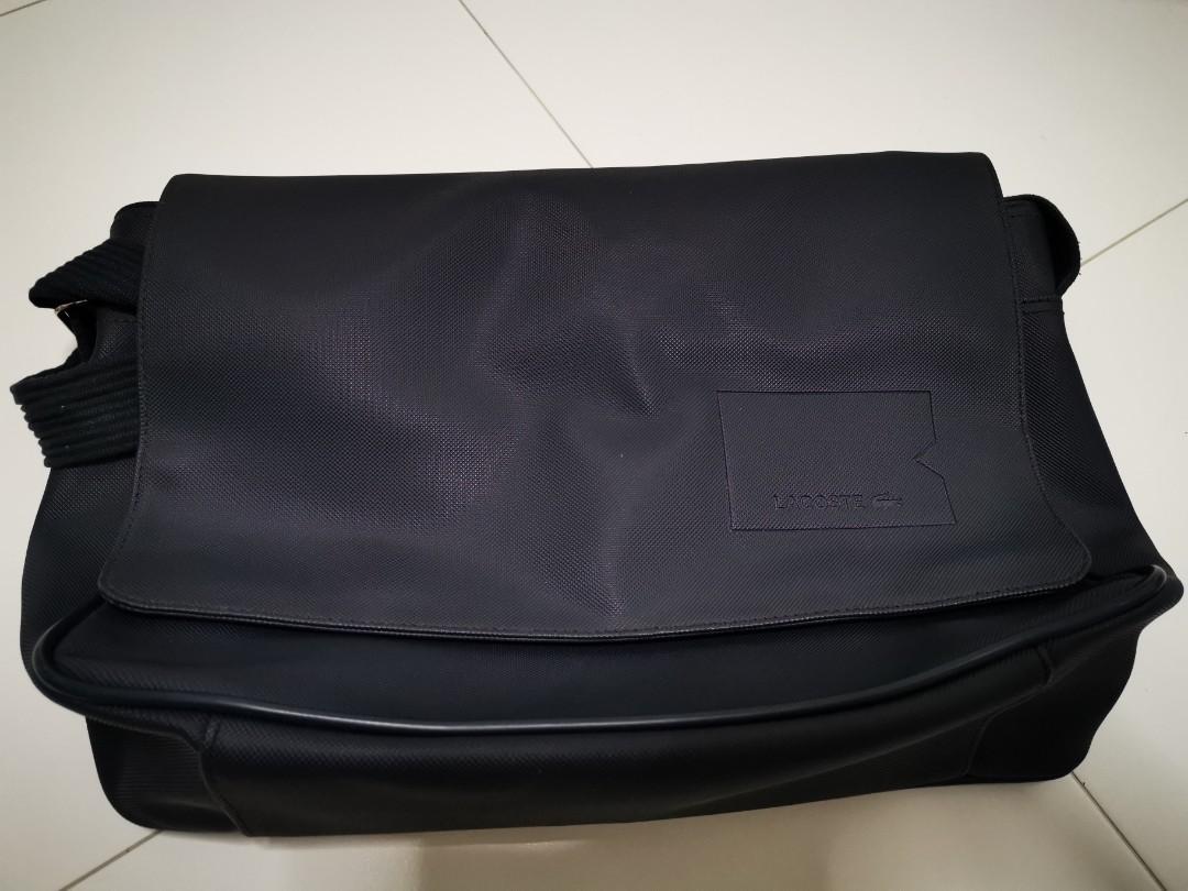 lacoste messenger