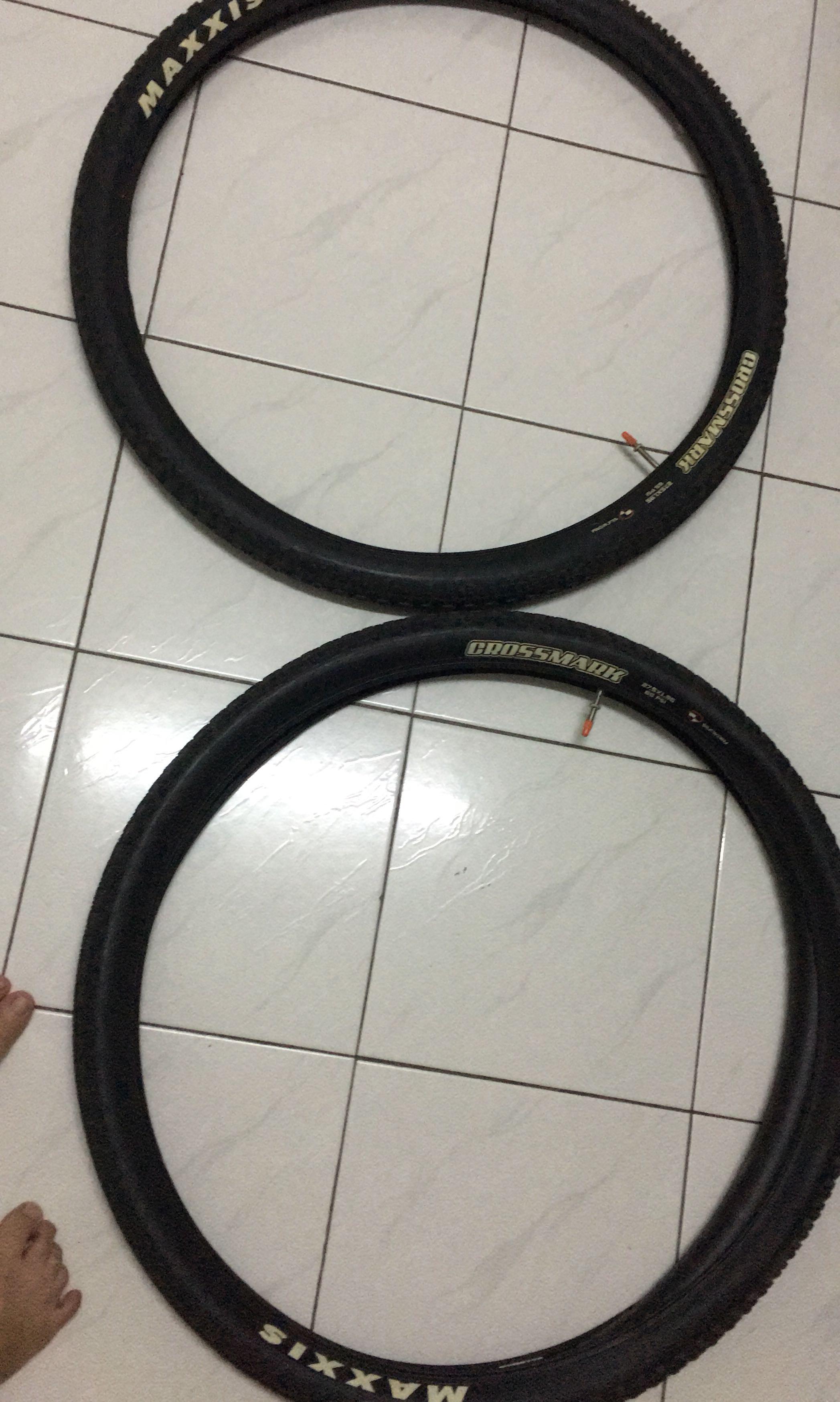 26 x 2.10 bicycle tires