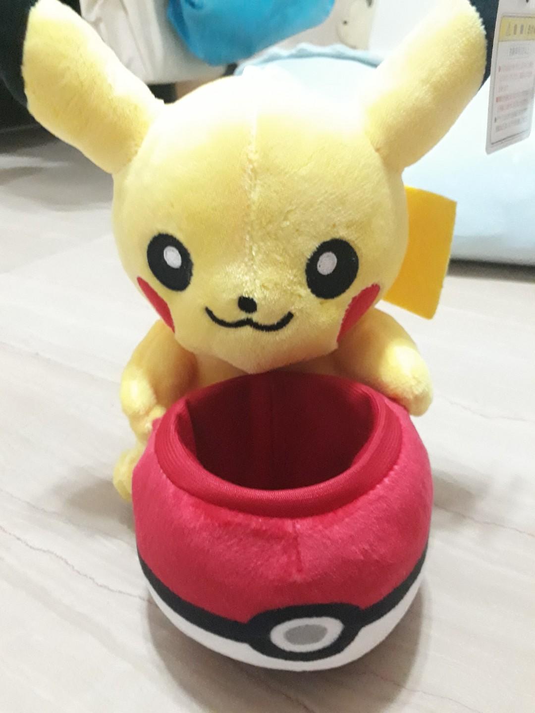 New Red White Poke Ball Pokemon Yellow Pikachu Small Pencil Holder