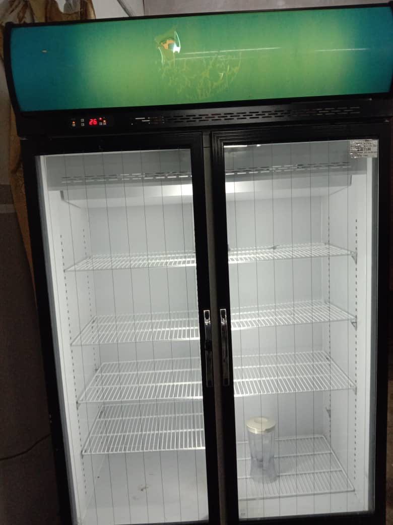 Peti Ais 2 Pintu Untuk Restaurant Kitchen Appliances On Carousell