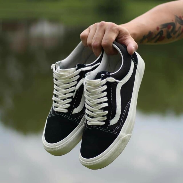 vans vault sizing