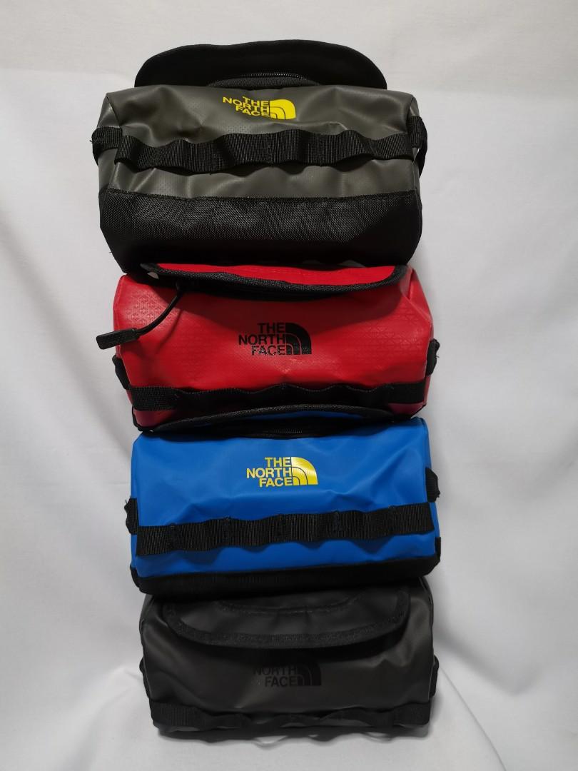 the north face wash bag