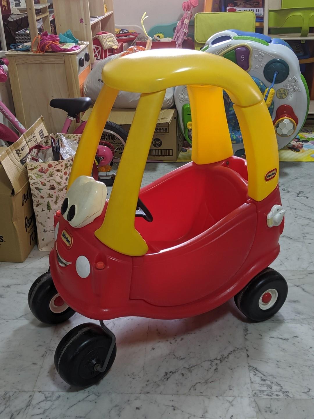 Cozy outlet coupe used