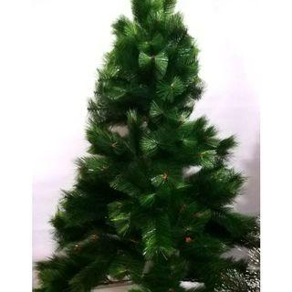 Classic Pine Christmas Tree