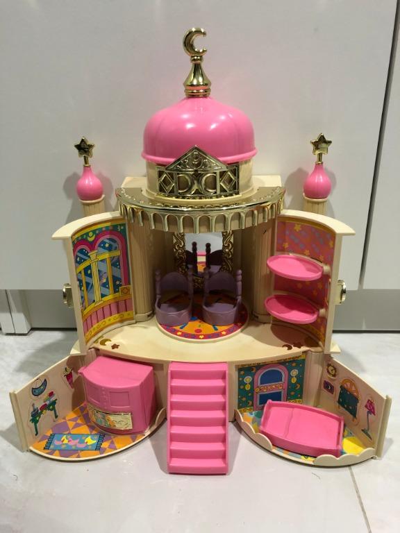 Sailor moon castle toy deals