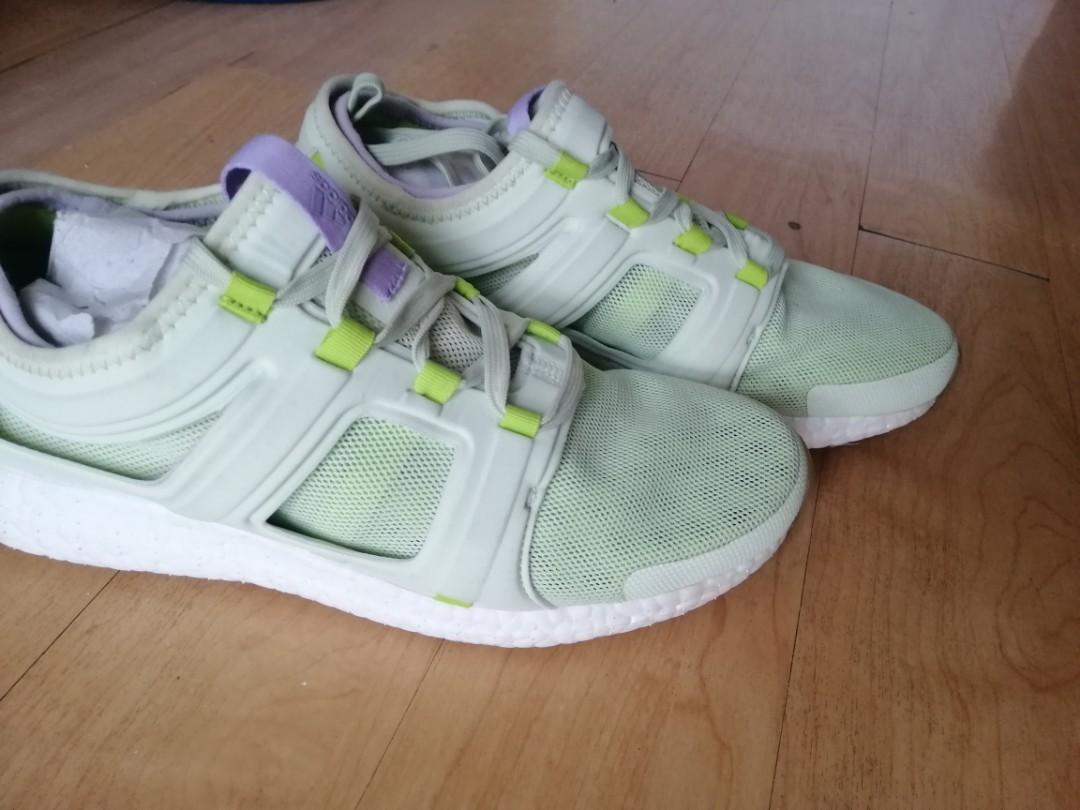 Adiddas Climachill Rocket (Category: Sneakers) located in Quezon City. Submitted by rexrrpl (Listing ID 250956278, Image 2). Description: Womens Running Shoes Used Once Original Bought in Japan Original Price: 5000.