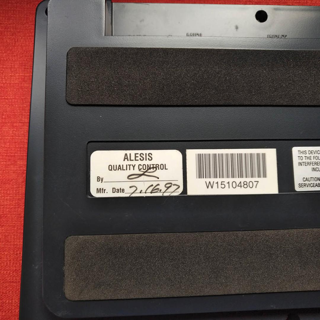 Alesis Wedge Desktop Master Reverb with Impulse Audition, 興趣及遊戲, 音樂樂器