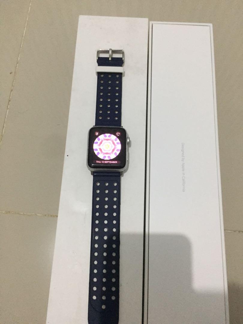 apple watch series 2 silver aluminum