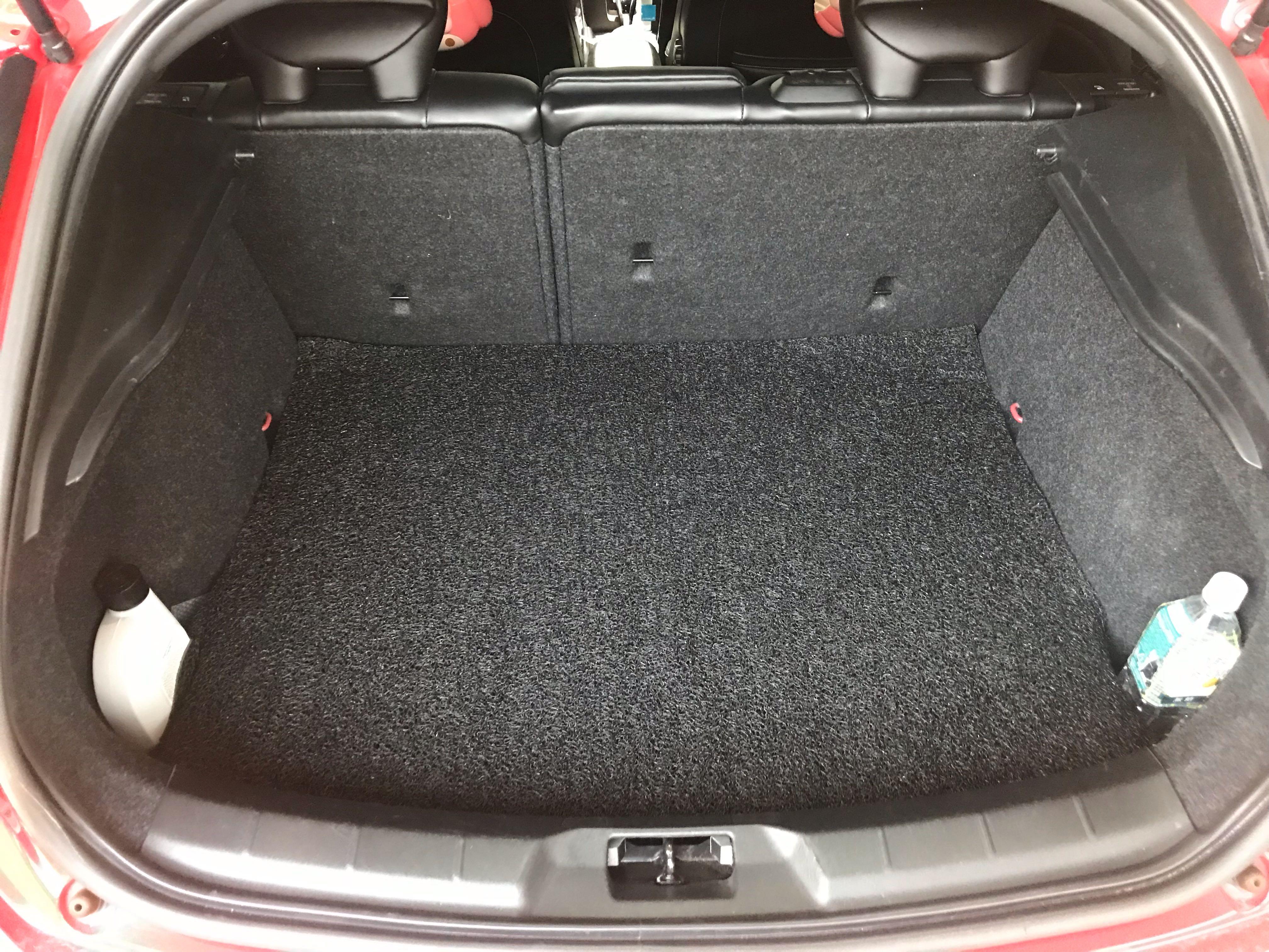 V40 boot clearance liner