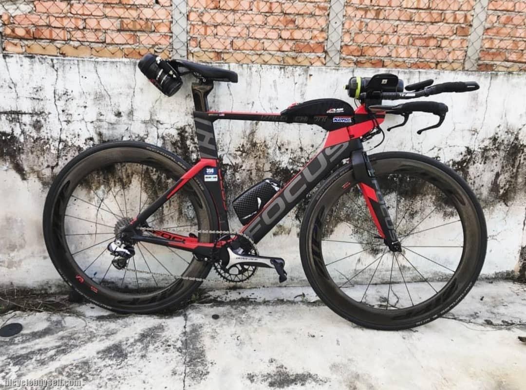 focus tri bike