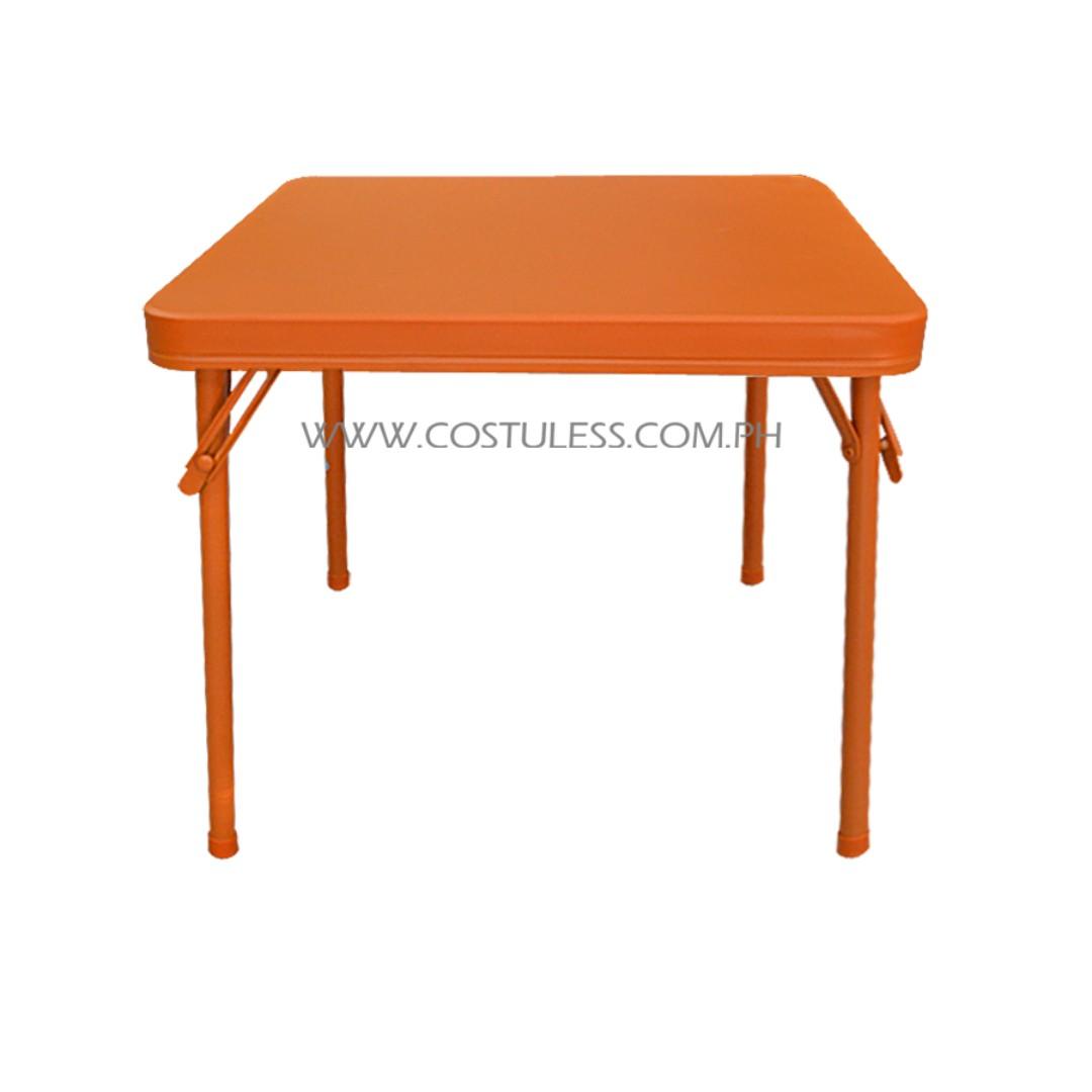 kiddies plastic table