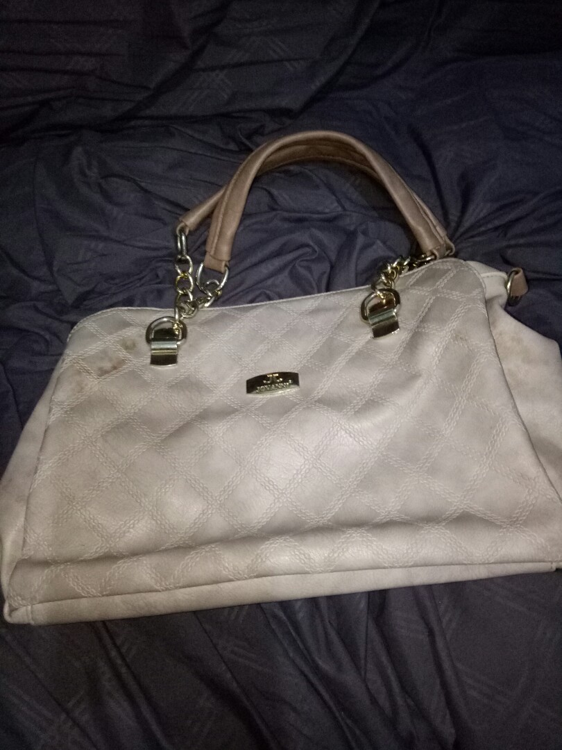 Jovani bag, Luxury, Bags & Wallets on Carousell